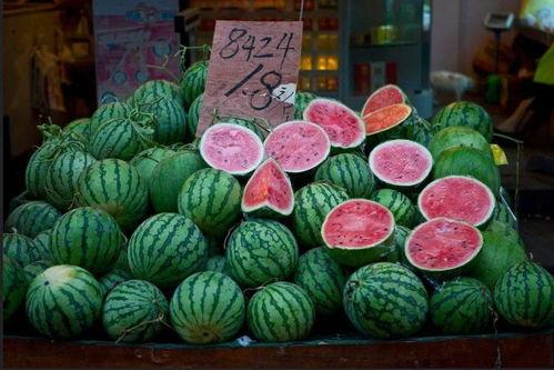 大宋吃瓜头条,揭秘“吃瓜群众”背后的宫廷秘闻